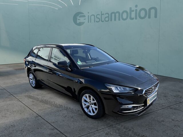 Schwarz Gebraucht 2021 Seat Leon Style Van / Kleinbus | 15.820 € (Fairer Preis) - Bild 1/2