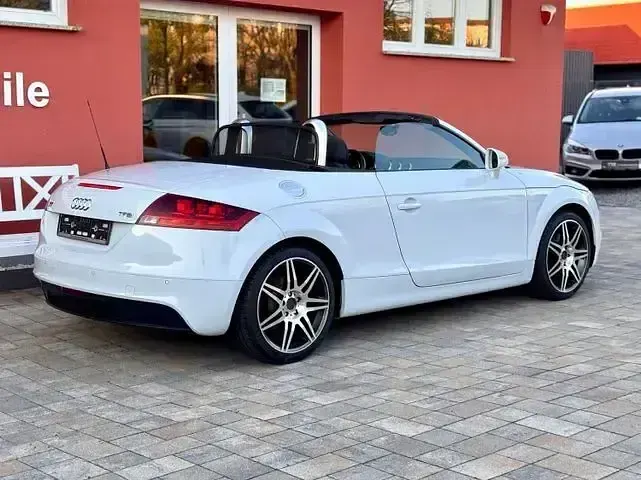 Gebraucht Audi TT Roadster Sport 160 PS (117 kW) 2012 Weiß Cabrio