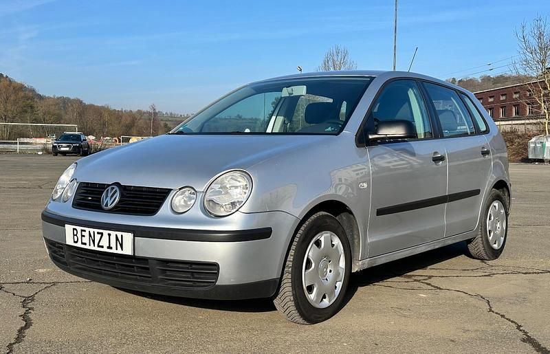 Silber Gebraucht 2003 VW Polo Kleinwagen | 1.750 € (Fairer Preis) - Bild 1/4