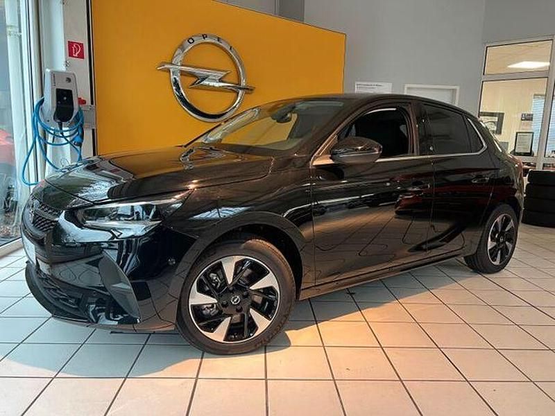 Schwarz Gebraucht 2023 Opel Corsa-e Elegance Kleinwagen | 22.990 € (Etwas zu teuer) - Bild 1/4