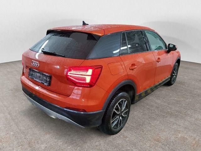 Gebraucht Audi Q2 Design 150 PS (110 kW) 2019 Korallenorange metallic SUV