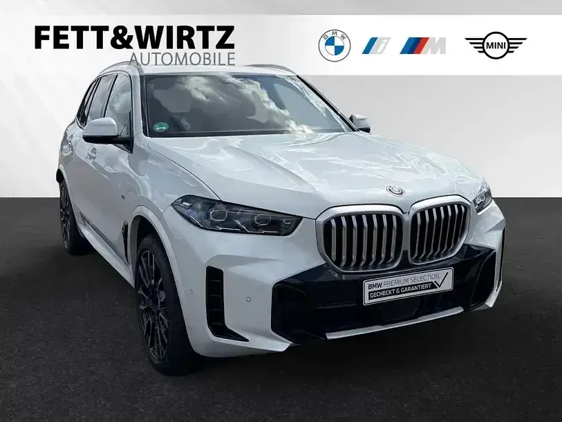 Gebraucht BMW X5 M Sport 298 PS (219 kW) 2025 SUV