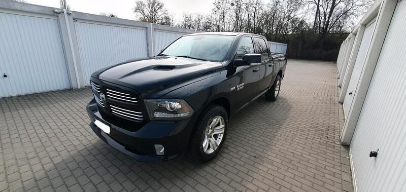 Schwarz Gebraucht 2013 Dodge Ram Abholung | 29.500 € (Superpreis) - Bild 1/4