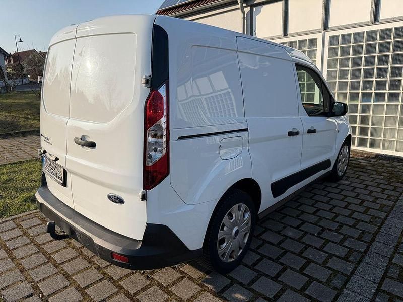 Gebraucht Ford Transit Connect 99 PS (72 kW) 2023 Weiß Van / Kleinbus