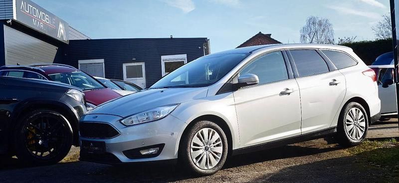 Gebraucht Ford Focus Business Edition 120 PS (88 kW) 2018 Polarsilber metallic Kombi