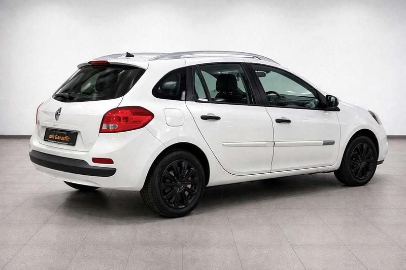 Gebraucht Renault Clio GrandTour Dynamique 101 PS (74 kW) 2009 Weiß Kombi