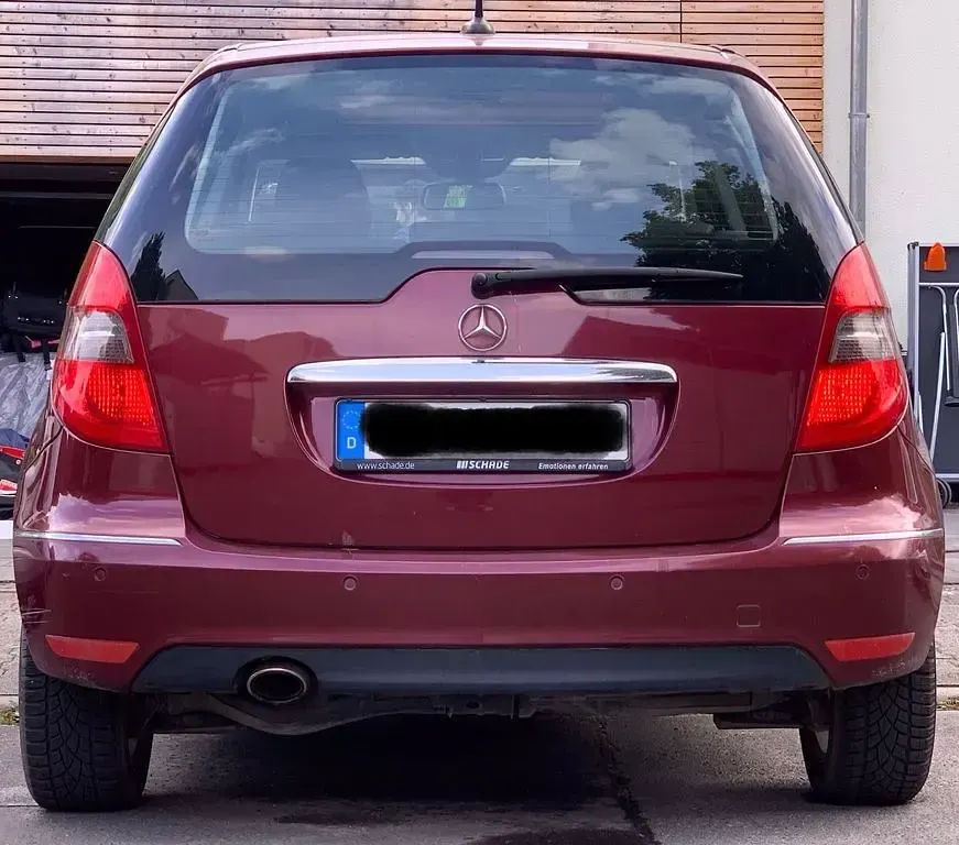 Gebraucht Mercedes A170 Avantgarde 116 PS (85 kW) 2008 Rot Van / Kleinbus
