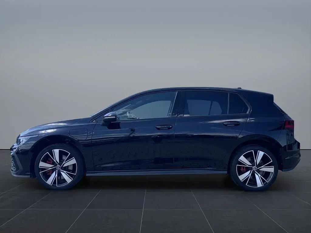 Gebraucht VW Golf VIII Pro 150 PS (110 kW) 2022 Schwarz Limousine