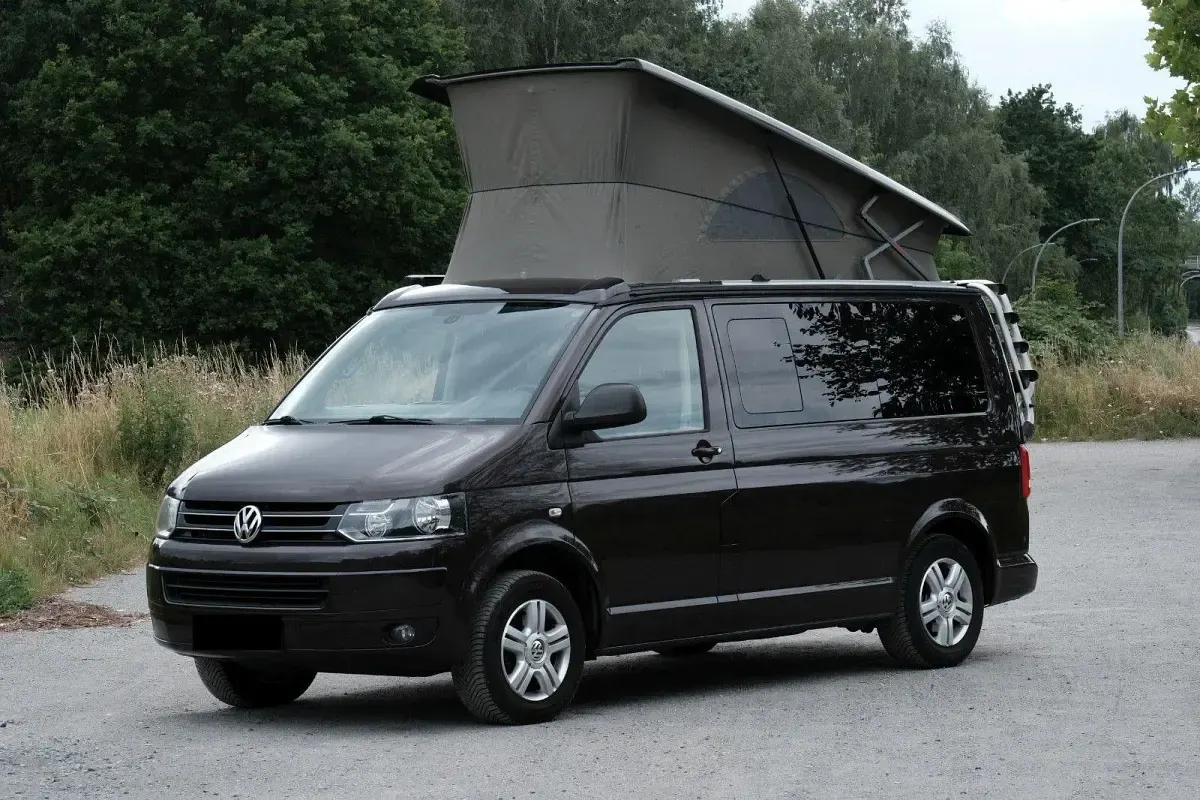 Gebraucht VW T5 Beach 140 PS (102 kW) 2012 Braun Van
