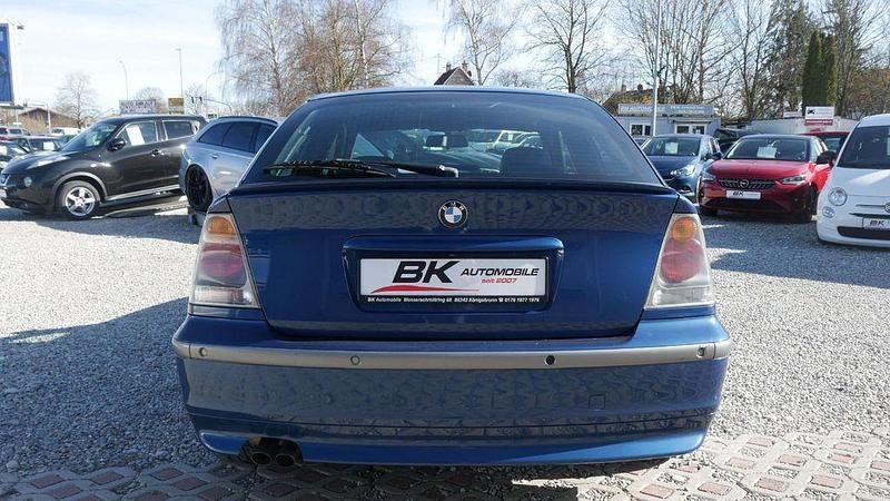 Gebraucht BMW 325 192 PS (141 kW) 2002 Blau Kleinwagen