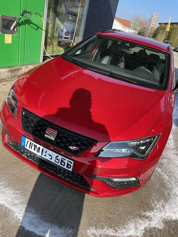 Gebraucht Seat Leon CUPRA 300 PS (220 kW) 2018 Rot Kombi