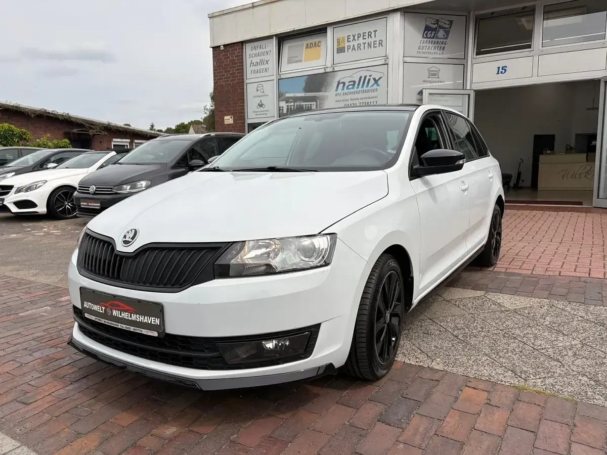 Gebraucht Skoda Rapid Monte Carlo 125 PS (91 kW) 2015 Weiß Kleinwagen