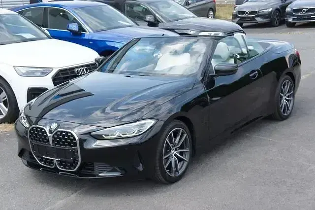 Gebraucht BMW 420 Cabriolet Sport Line 190 PS (139 kW) 2023 Schwarz Cabrio