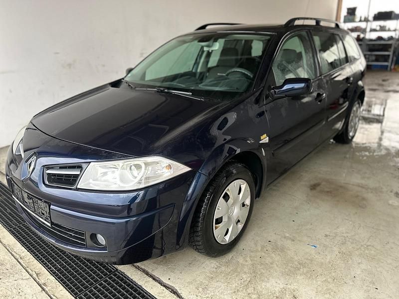 Gebraucht Renault Mégane GrandTour 112 PS (82 kW) 2008 Blau Kombi