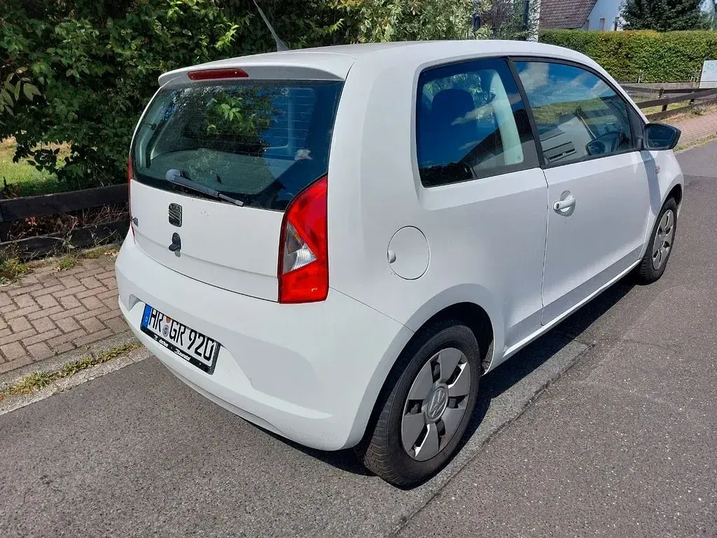 Gebraucht Seat Mii 60 PS (44 kW) 2013 Weiß Kleinwagen