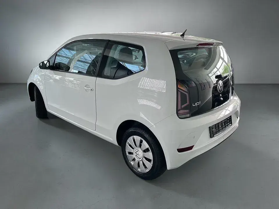 Gebraucht VW up! 65 PS (47 kW) 2021 Weiß Kleinwagen