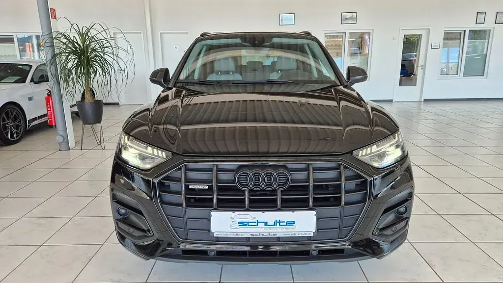 Gebraucht Audi Q5 Advanced 204 PS (150 kW) 2023 Schwarz SUV