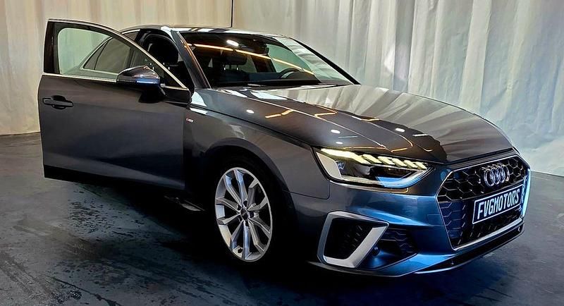 Gebraucht Audi A4 S-Line 150 PS (110 kW) 2020 Grau Limousine