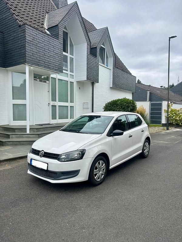 Weiß Gebraucht 2010 VW Polo Kleinwagen | 3.600 € (Superpreis) - Bild 1/4