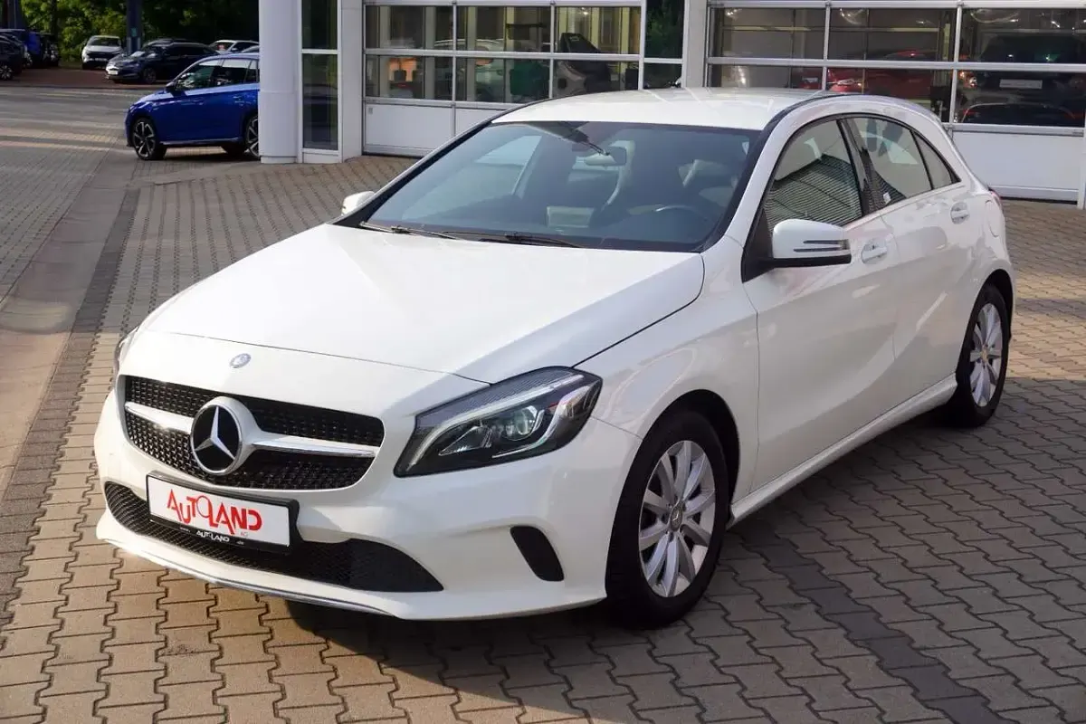 Gebraucht Mercedes A140 Avantgarde 102 PS (75 kW) 2016 Andere Kleinwagen