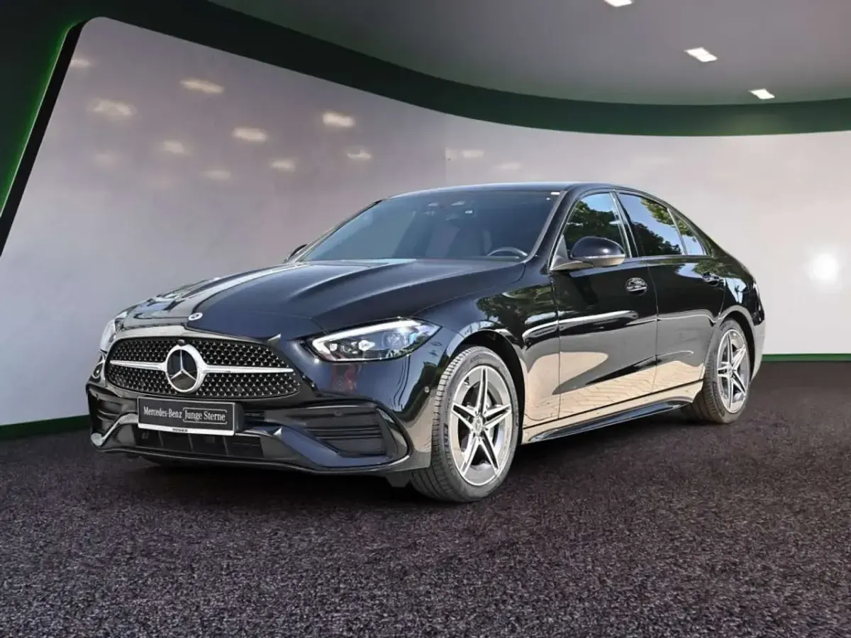 Gebraucht Mercedes C300e AMG 313 PS (230 kW) 2023 Schwarz Limousine