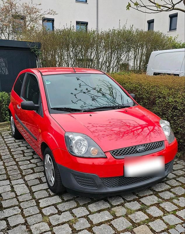 Gebraucht Ford Fiesta 60 PS (44 kW) 2006 Rot Kleinwagen