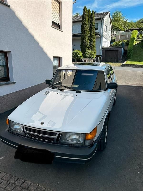 Occasion Saab 900 110 ch (80 kW) 1985 Blanc Coupé