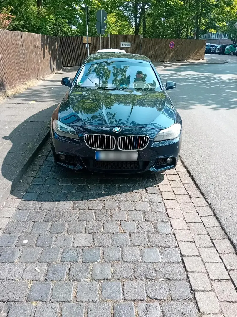 Gebraucht BMW 530 M Sport 245 PS (180 kW) 2010 Blau Limousine