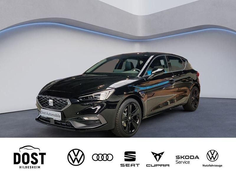 Schwarz Neu 2025 Seat Leon Black Edition Limousine | 34.430 € (Etwas zu teuer) - Bild 1/4