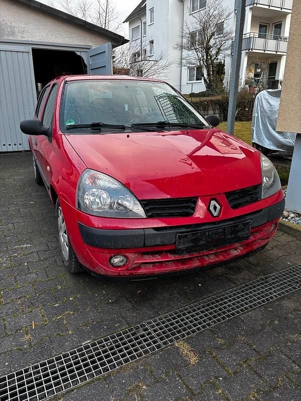 Gebraucht Renault Clio II 82 PS (60 kW) 2004 Rot Kleinwagen