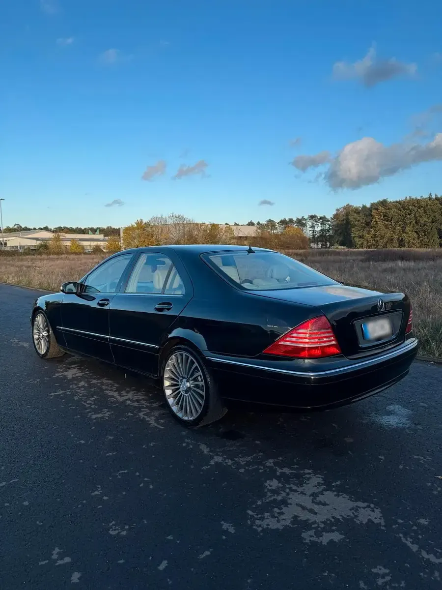 Gebraucht Mercedes S320 204 PS (150 kW) 2003 Schwarz Limousine