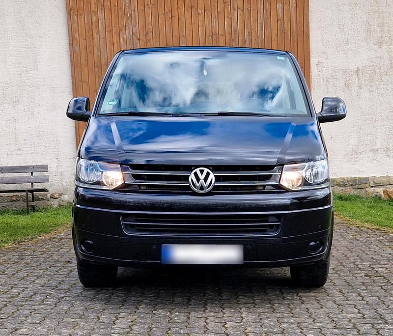 Usata VW T5 140 CV (102 kW) 2015 Nero Furgone
