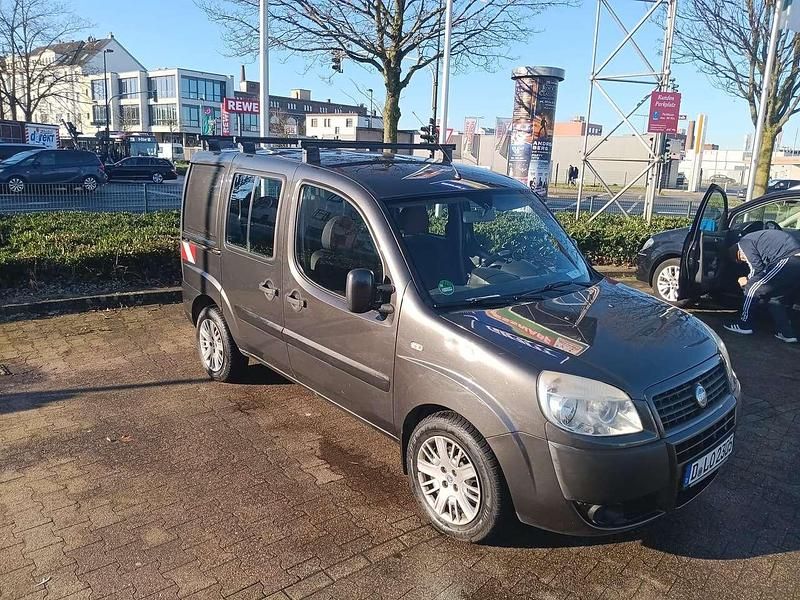Gebraucht 2007 Fiat Doblò Dynamic Van / Kleinbus | 4.200 € (Fairer Preis) - Bild 1/4