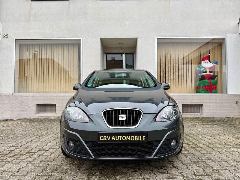 Gebraucht Seat Altea Ecomotive 105 PS (77 kW) 2011 Grau Van / Kleinbus