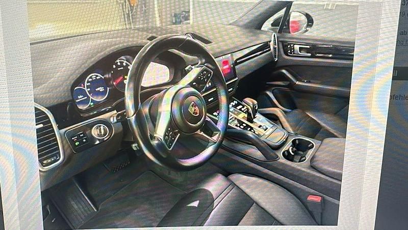 Gebraucht Porsche Cayenne 340 PS (250 kW) 2019 Schwarz SUV