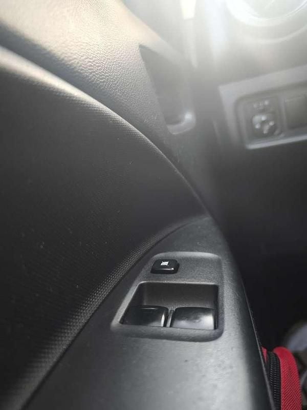 Gebraucht Mitsubishi Space Star 71 PS (52 kW) 2015 Blau Limousine