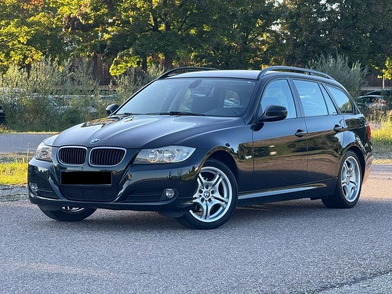 Schwarz Gebraucht 2010 BMW 318 Kombi | 2.500 € (Superpreis) - Bild 1/4