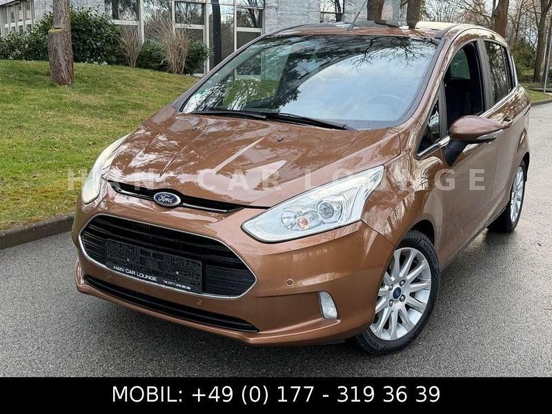 Gebraucht Ford B-MAX Titanium 140 PS (102 kW) 2017 Braun Van / Kleinbus