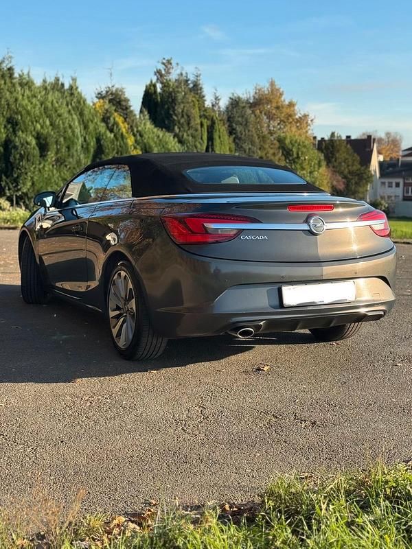 Usata Opel Cascada 120 CV (88 kW) 2013 Grigio Cabrio