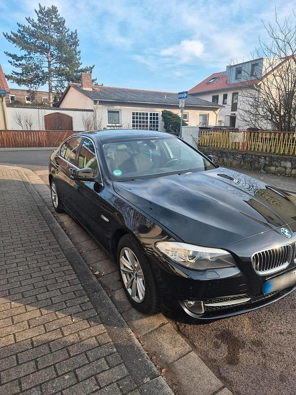 Gebraucht BMW 525 205 PS (150 kW) 2010 Schwarz Limousine