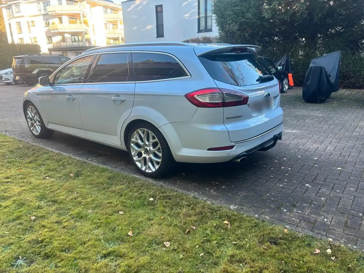 Gebraucht Ford Mondeo 240 PS (176 kW) 2014 Weiß Kombi