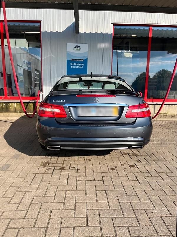 Gebraucht 2012 Mercedes E500 Coupé | 20.500 € (Fairer Preis) - Bild 1/4