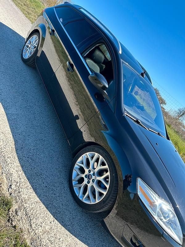 Gebraucht Ford Mondeo 276 PS (202 kW) 2007 Schwarz Kombi