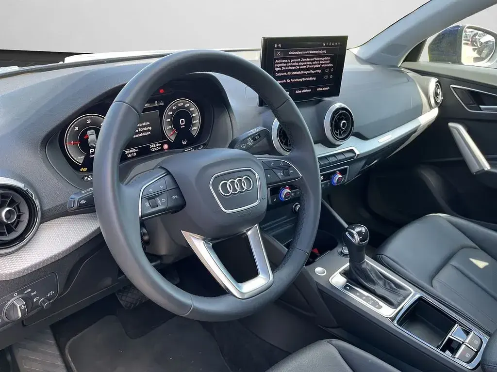 Gebraucht Audi Q2 Advanced Plus 150 PS (110 kW) 2025 Navarrablau metallic SUV