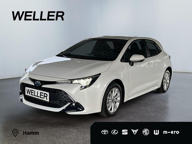 Schneeweiß Neu 2025 Toyota Corolla Comfort Limousine | 28.480 € - Bild 1/4