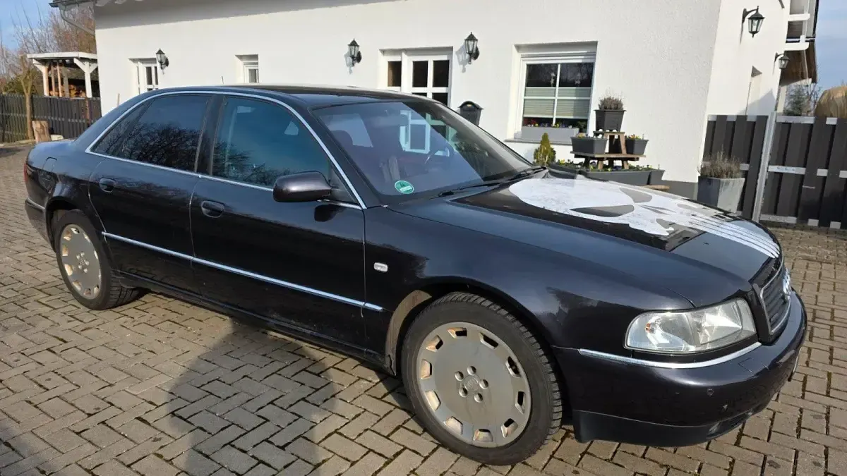 Gebraucht Audi A8 S-Line 310 PS (228 kW) 2000 Violett Limousine