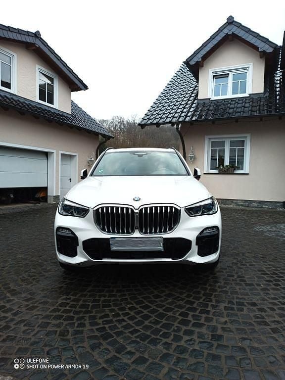 Weiß Gebraucht 2020 BMW X5 Performance SUV | 50.000 € (Fairer Preis) - Bild 1/4