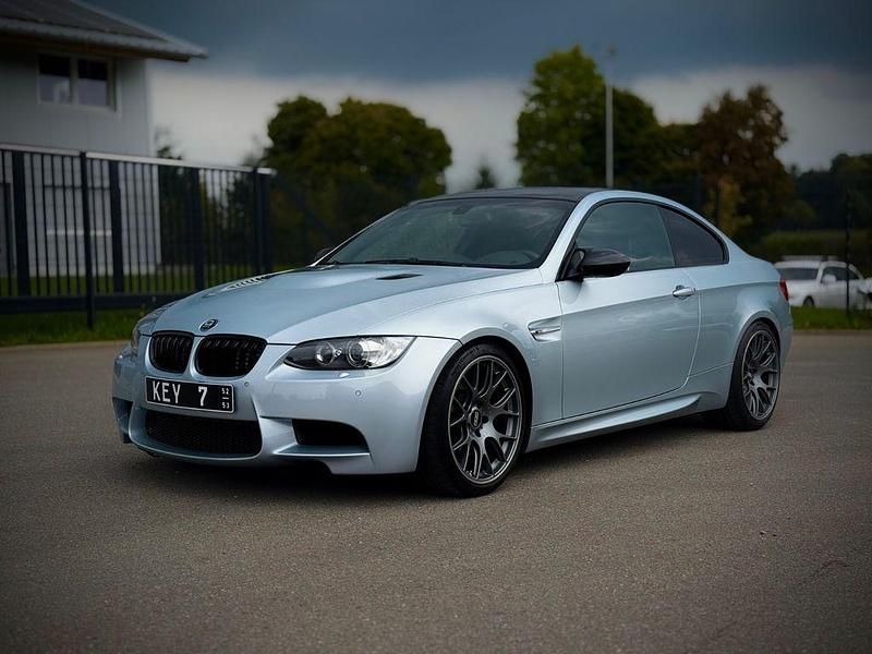 Silber Gebraucht 2007 BMW M3 Performance Coupé | 50.000 € - Bild 1/4