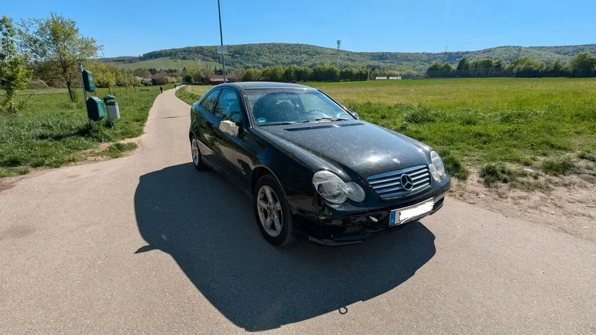 Gebraucht Mercedes CL200 163 PS (119 kW) 2003 Schwarz Coupé