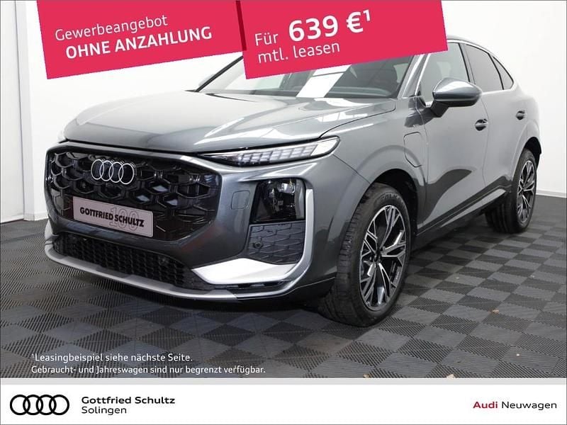 Grau Neu 2025 Audi Q3 Sportback Sport SUV | 56.980 € (Superpreis) - Bild 1/4